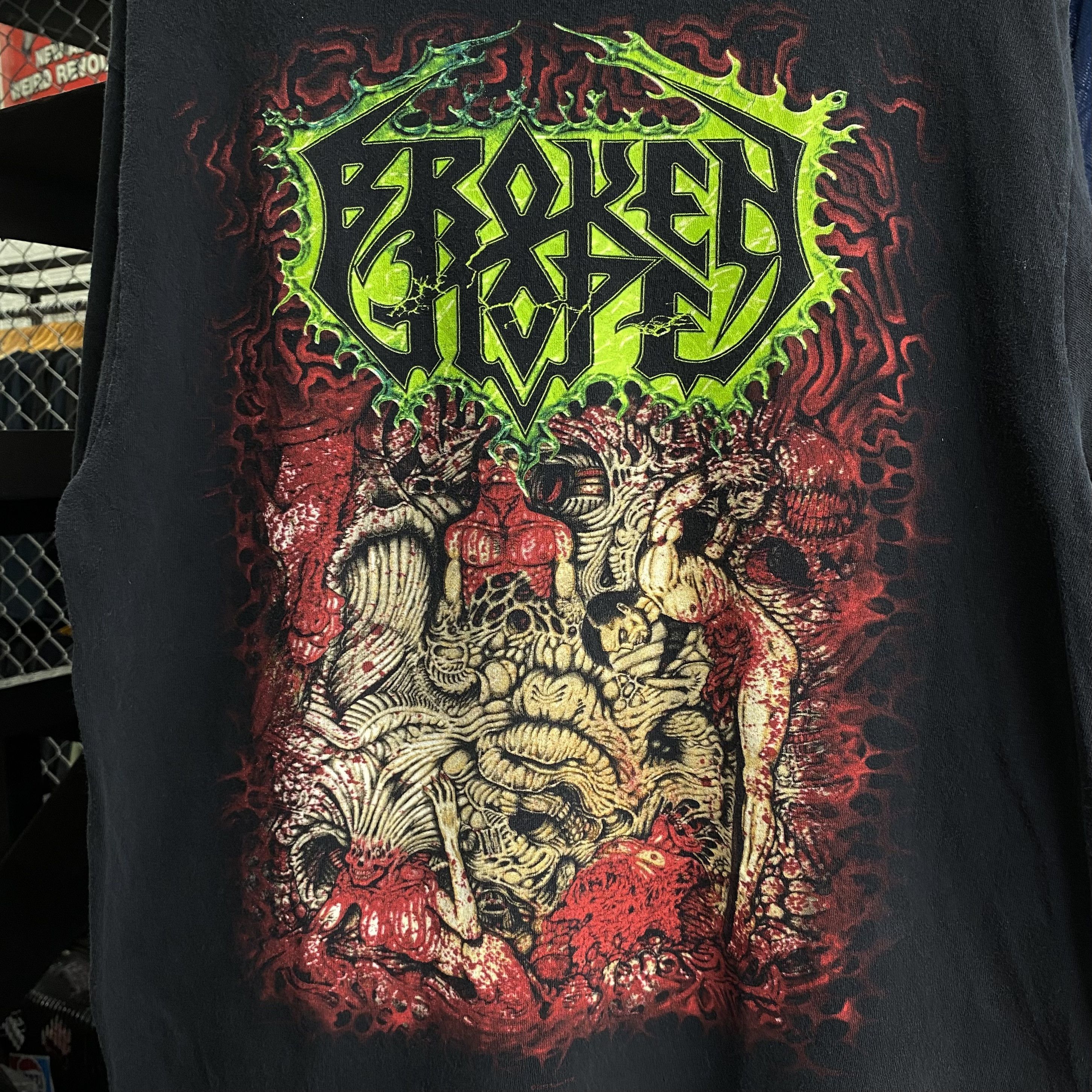 Band Tees BROKEN HOPE The Bowels of Repugnance 2012 Size US XL / EU 56 / 4 - 2 Thumbnail