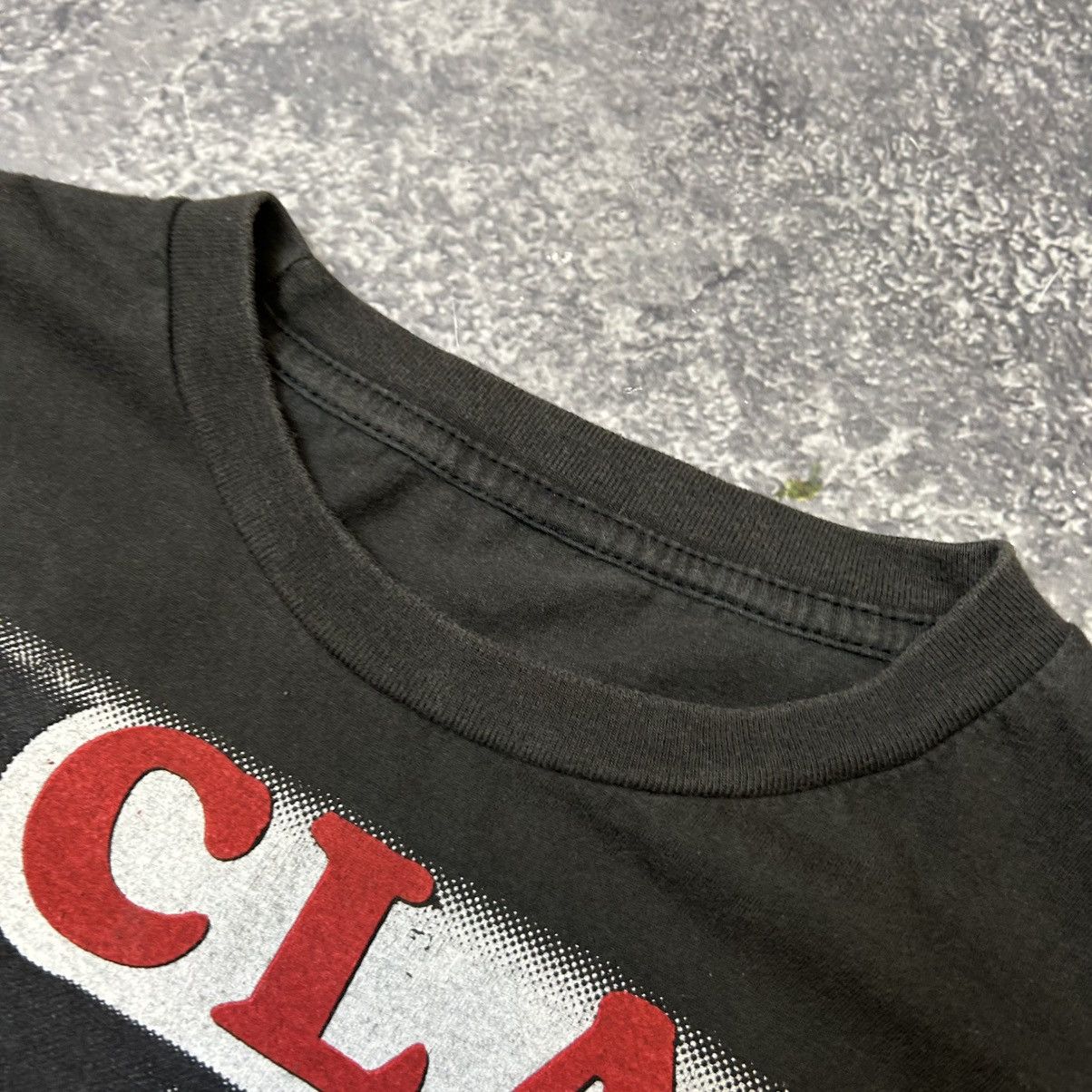 Band Tees Vintage The Clash Big Graphic Logo 90’s Rock Band tee Size US S / EU 44-46 / 1 - 7 Thumbnail