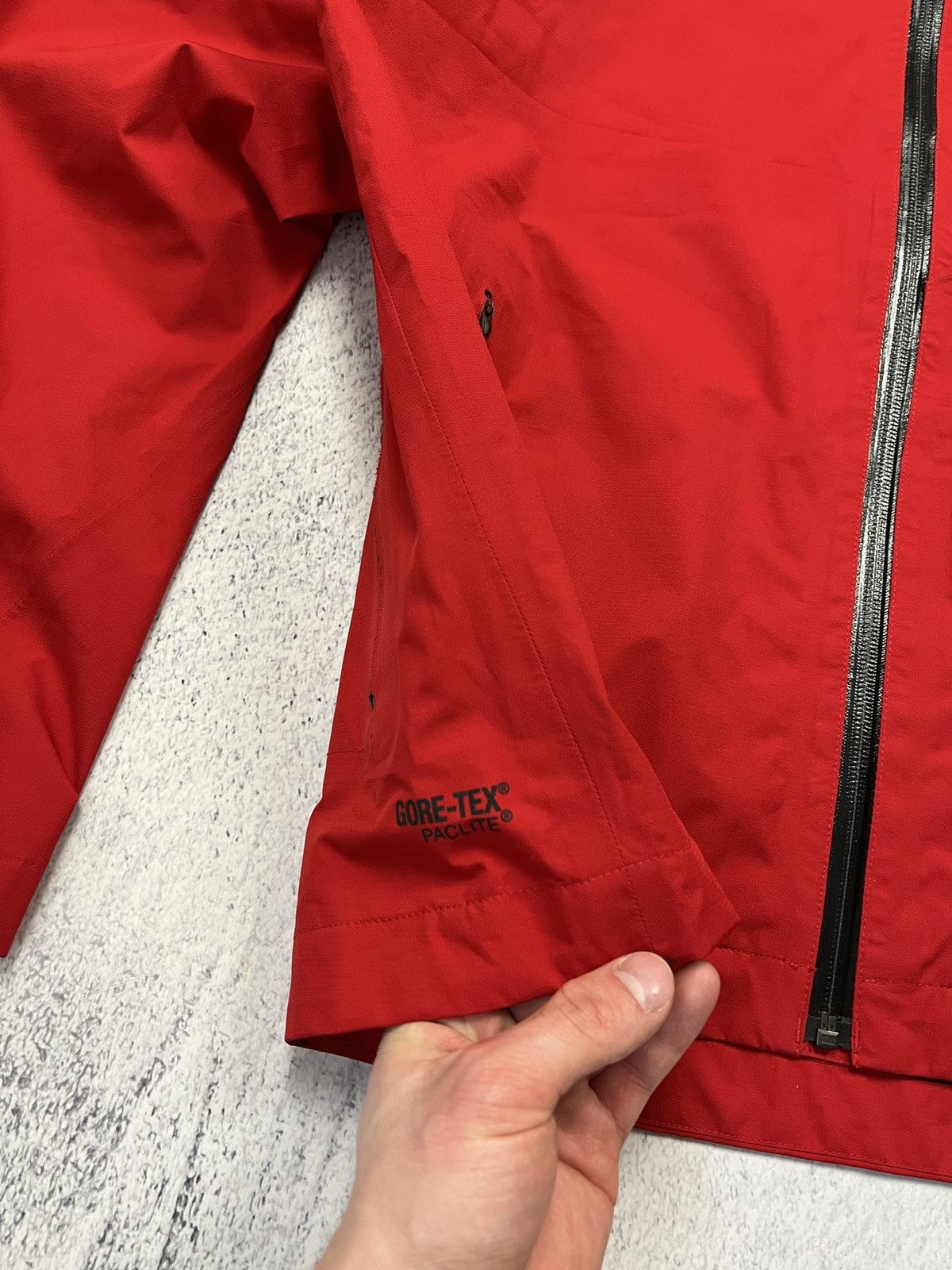 Nike NIKE Golf Jacket Red Gore-Tex Vintage Y2K Outdoor Life Size US M / EU 48-50 / 2 - 8 Thumbnail
