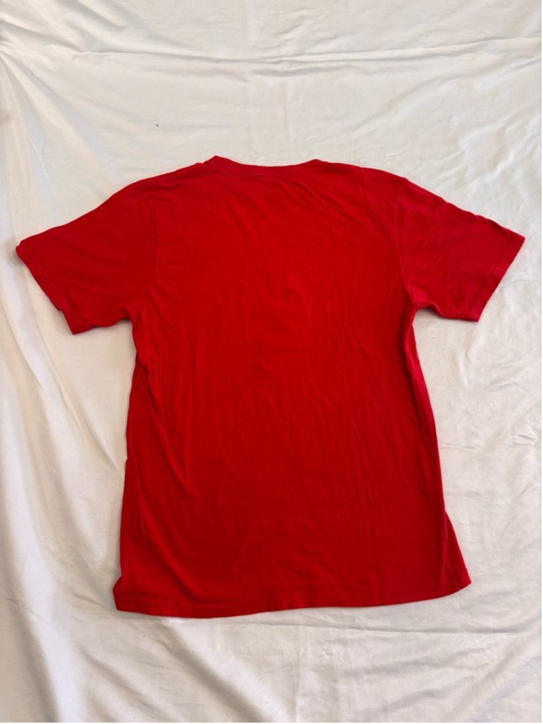 Vans Boys Vans T-shirt XL Red Bear Graphic Tee Size US XL / EU 56 / 4 - 8 Thumbnail