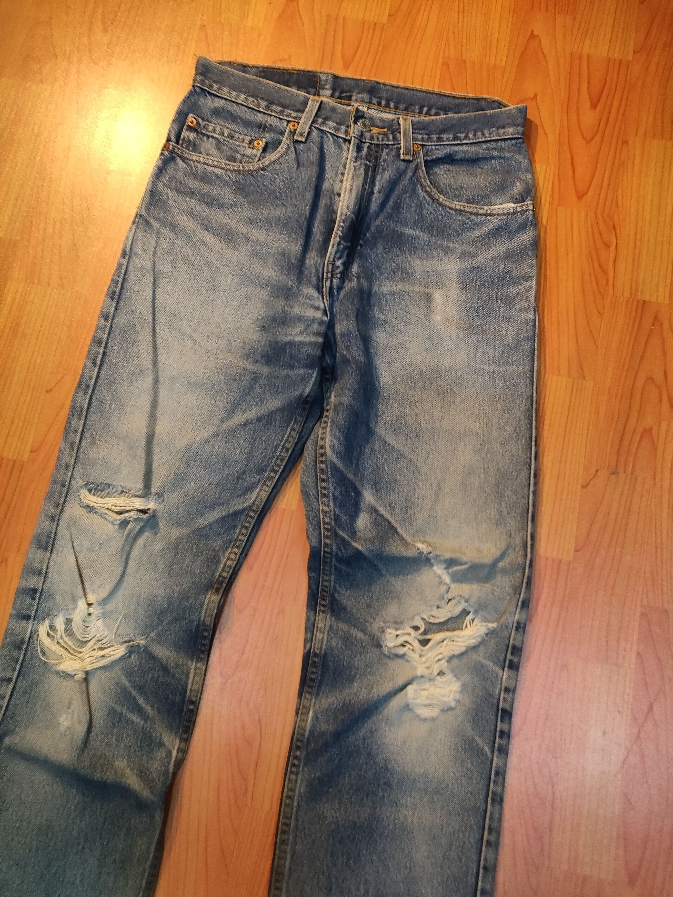 Levi's Vintage Distressed Levi's 505 Jeans Size US 31 - 6 Thumbnail