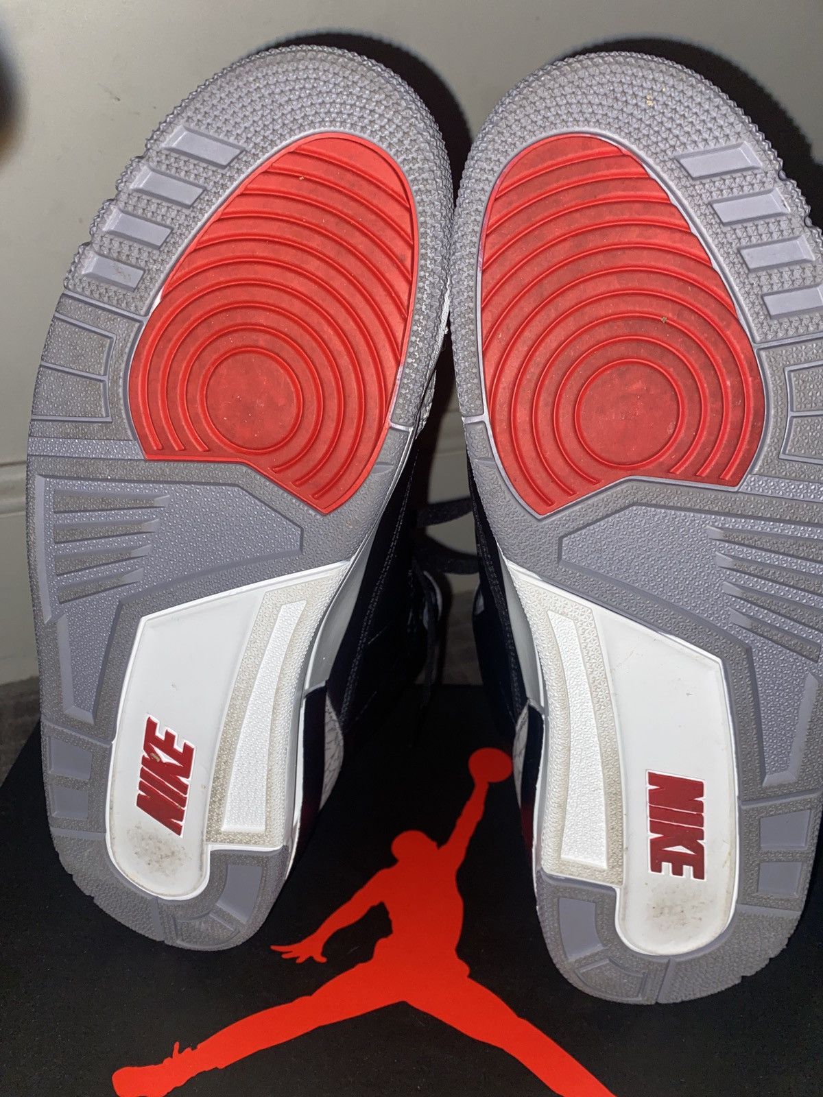 Jordan Brand Jordan Black Cement 3 Size US 10.5 / EU 43-44 - 4 Thumbnail