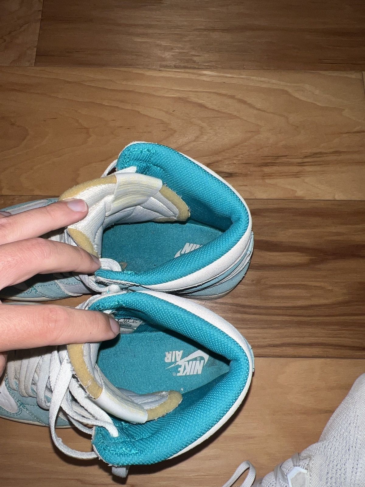 Nike Nike Air Jordan 1 Turbo Green Size US 9 / EU 42 - 4 Thumbnail