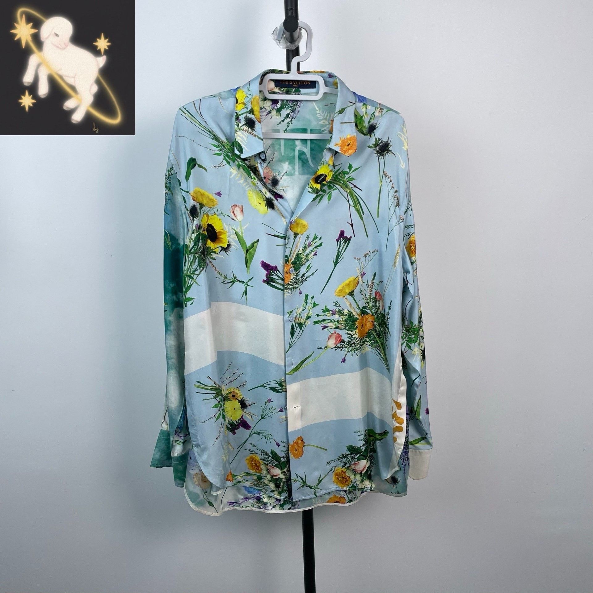 Louis Vuitton Louis Vuitton Blue Shirt L Men Size US L / EU 52-54 / 3 - 1 Thumbnail