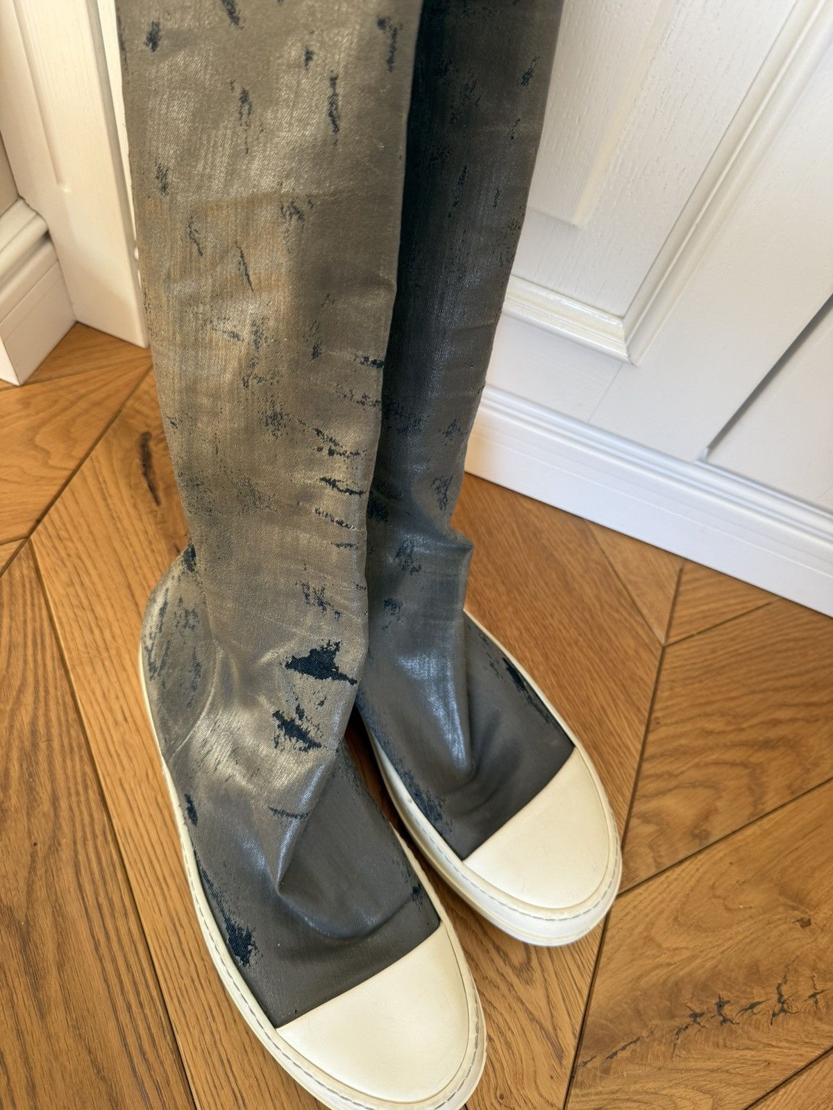 Rick Owens Drkshdw Rick Owens waxed distressed sock ramones Size US 11 / EU 44 - 3 Thumbnail
