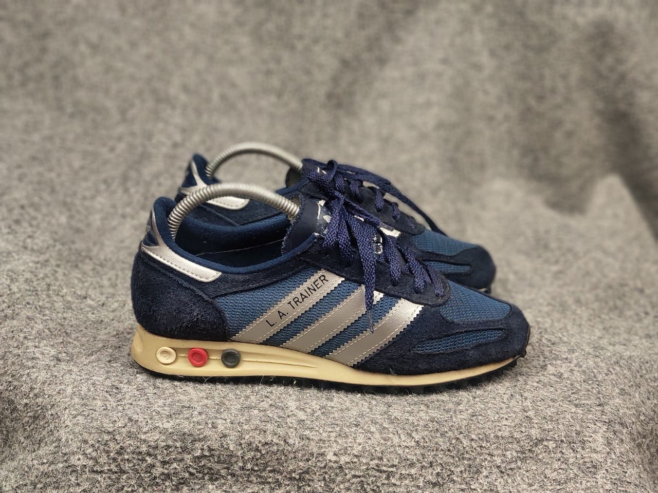 Adidas Rare Vintage 95's Adidas L.A.Trainer Sneakers made Slovenia Size US 5.5 / EU 38 - 5 Thumbnail