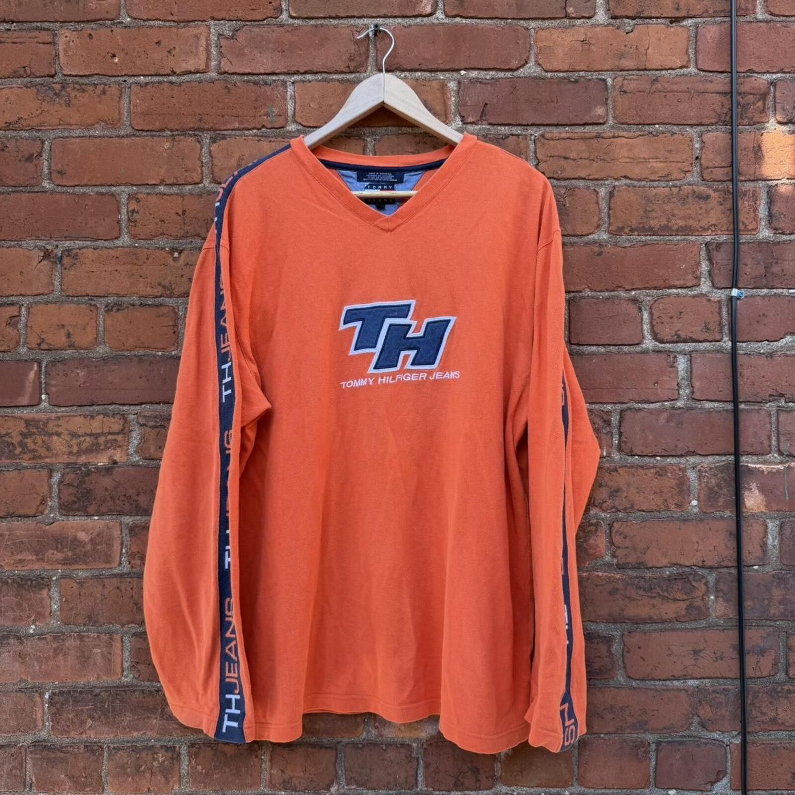 Tommy Hilfiger vintage Tommy Hilfiger Tommy jeans long sleeve t shirt 00s Size US XL / EU 56 / 4 - 2 Thumbnail