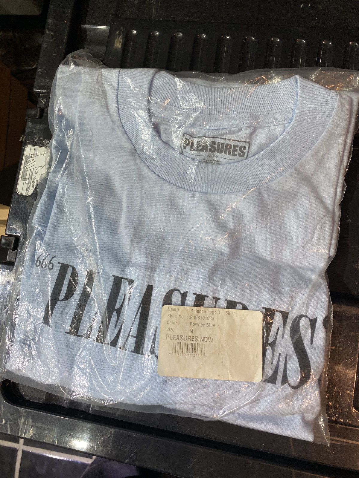 Pleasures SU19 DS Pleasures Balance Logo T-Shirt Size US M / EU 48-50 / 2 - 2 Thumbnail