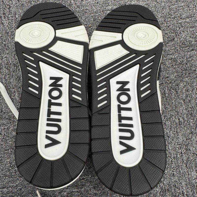 Louis Vuitton Louis Vuitton Trainer Low Top Sneakers -2508 Size US 8 / EU 41 - 4 Thumbnail