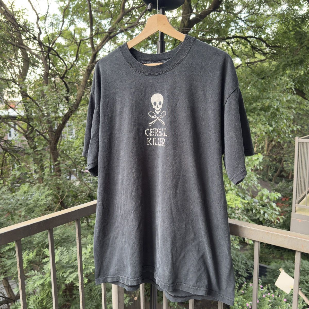 Vintage Cereal Killer Thrashed Faded Distressed Shirt ERD Grunge Size US XL / EU 56 / 4 - 1 Thumbnail
