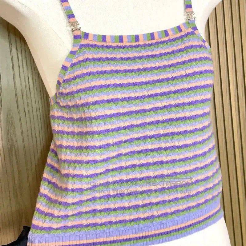 Chanel Chanel Lavender Cashmere Sleeveless Cropped Top . Size S / US 4 / IT 40 - 6 Thumbnail