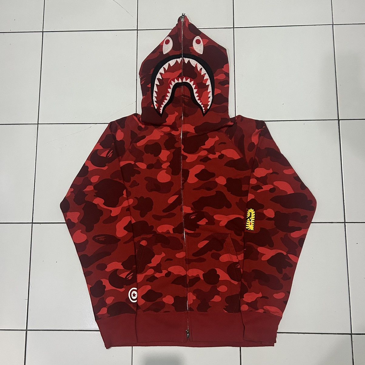 Bape shark red camo sale