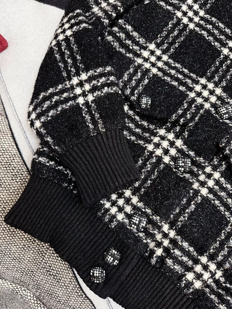 Chanel Chanel 22k autumn and winter show black and white plaid fi Size XS / US 0-2 / IT 36-38 - 3 Thumbnail