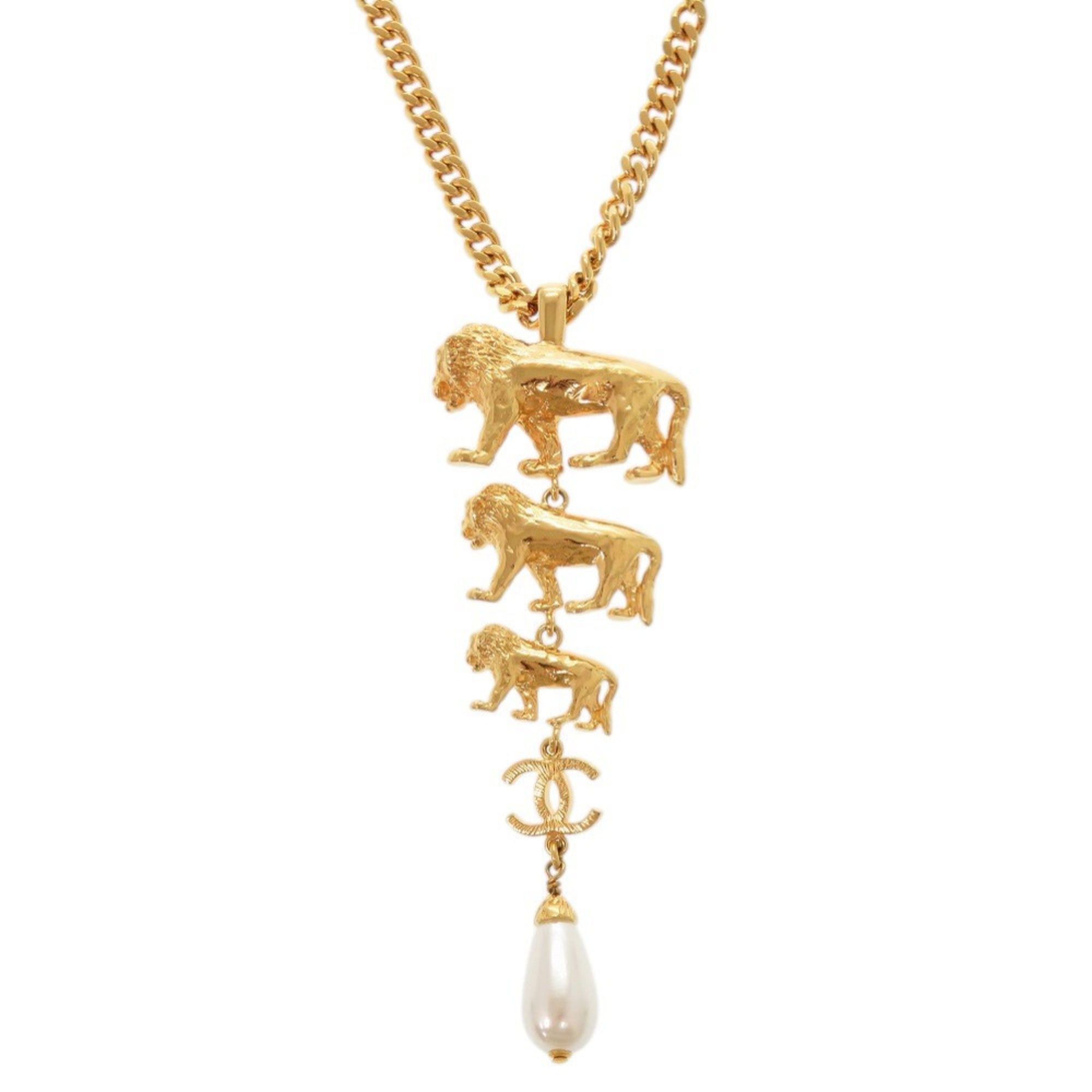 Chanel Excellent condition Chanel Coco Mark Lion Metal Faux Pearl Gold Necklace 1577CHANEL Size ONE SIZE - 1 Thumbnail