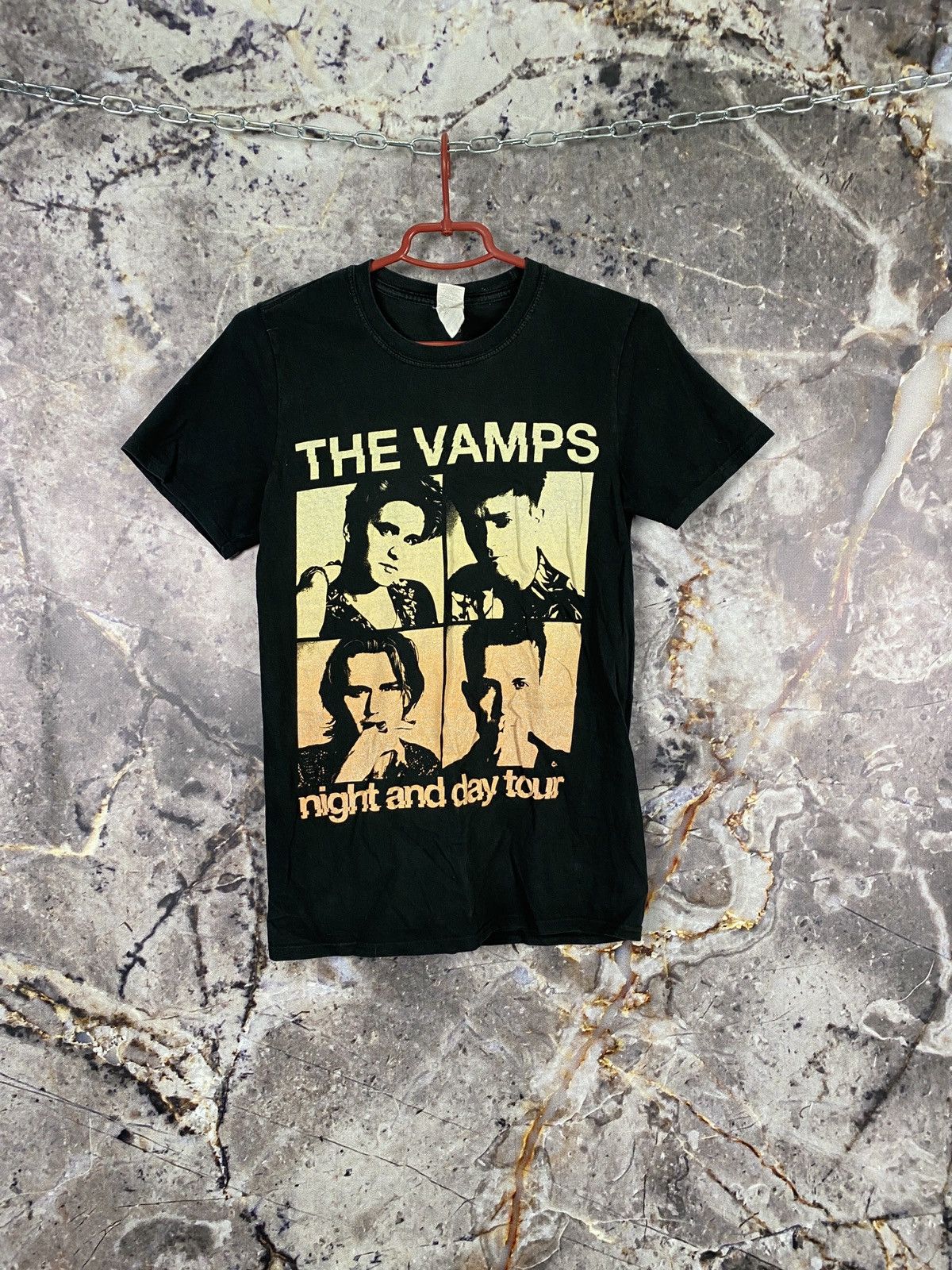 Band Tees Men’s The Vamps T-Shirt Rock Band Vintage Size Small Size US S / EU 44-46 / 1 - 1 Thumbnail