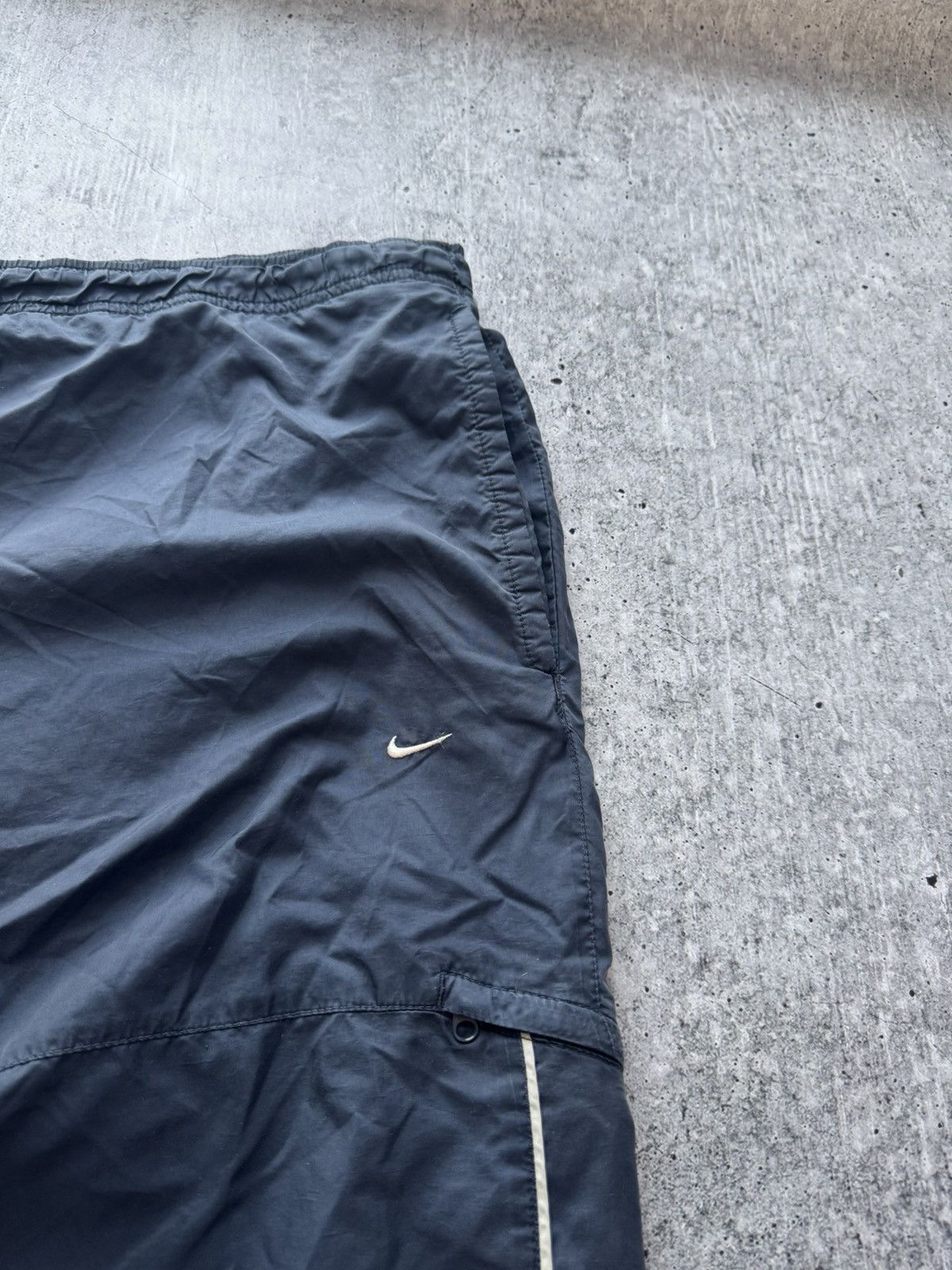 Nike Nike vintage nylon pants drill y2k Size US 36 / EU 52 - 4 Thumbnail