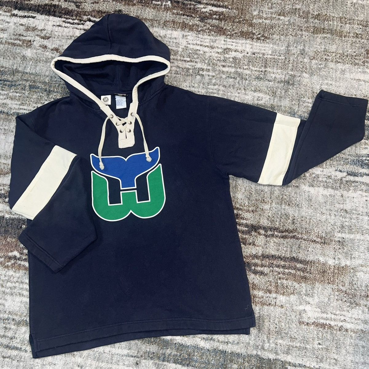 Other NEW Hartford Whalers Hockey Lacer Hoodie NHL Sweatshirt Size US M / EU 48-50 / 2 - 2 Thumbnail
