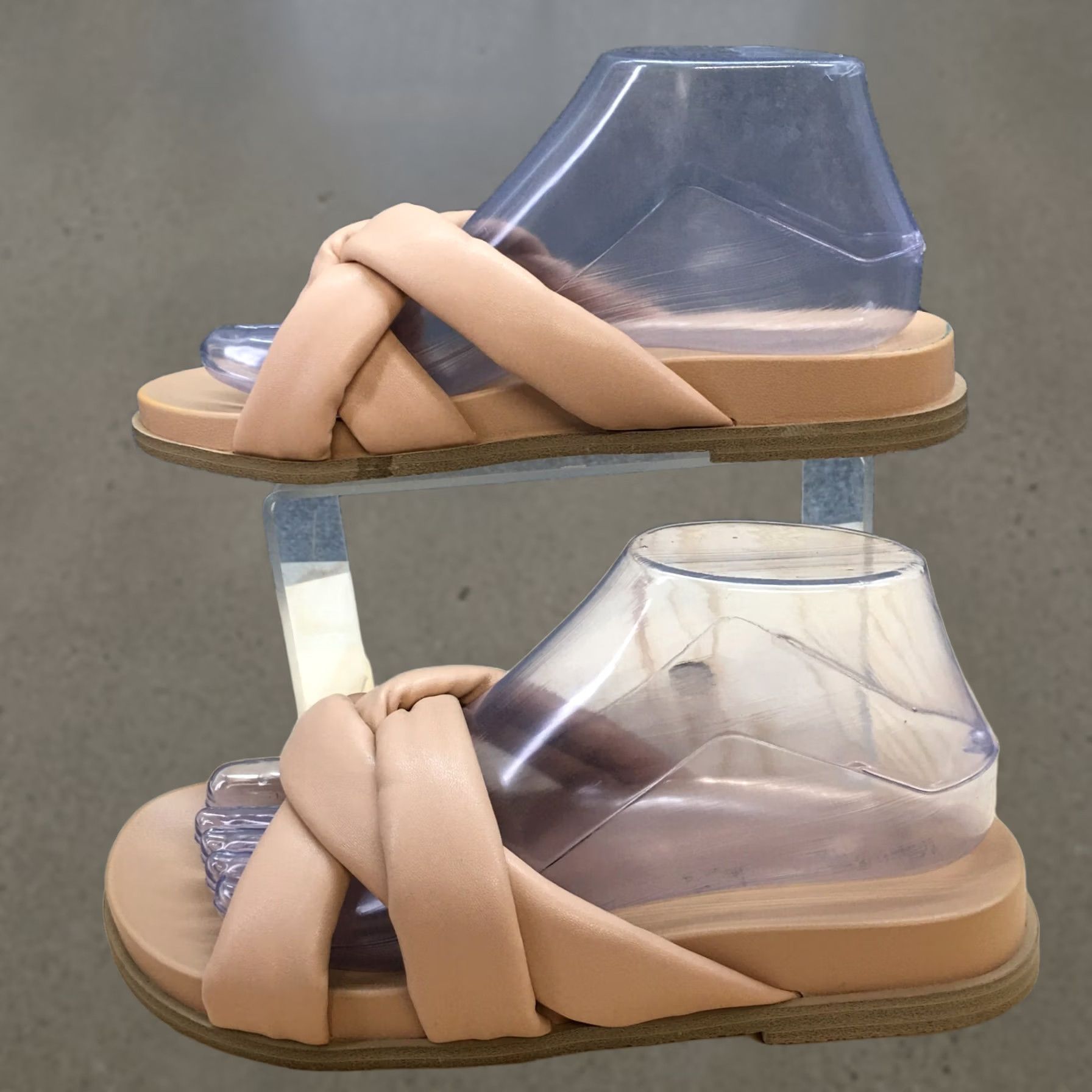 Vintage Universal Thread Sandals Womens 7.5 Casual Slip On Puffy Slide Flats Beige Size US 8 / IT 38 - 1 Thumbnail