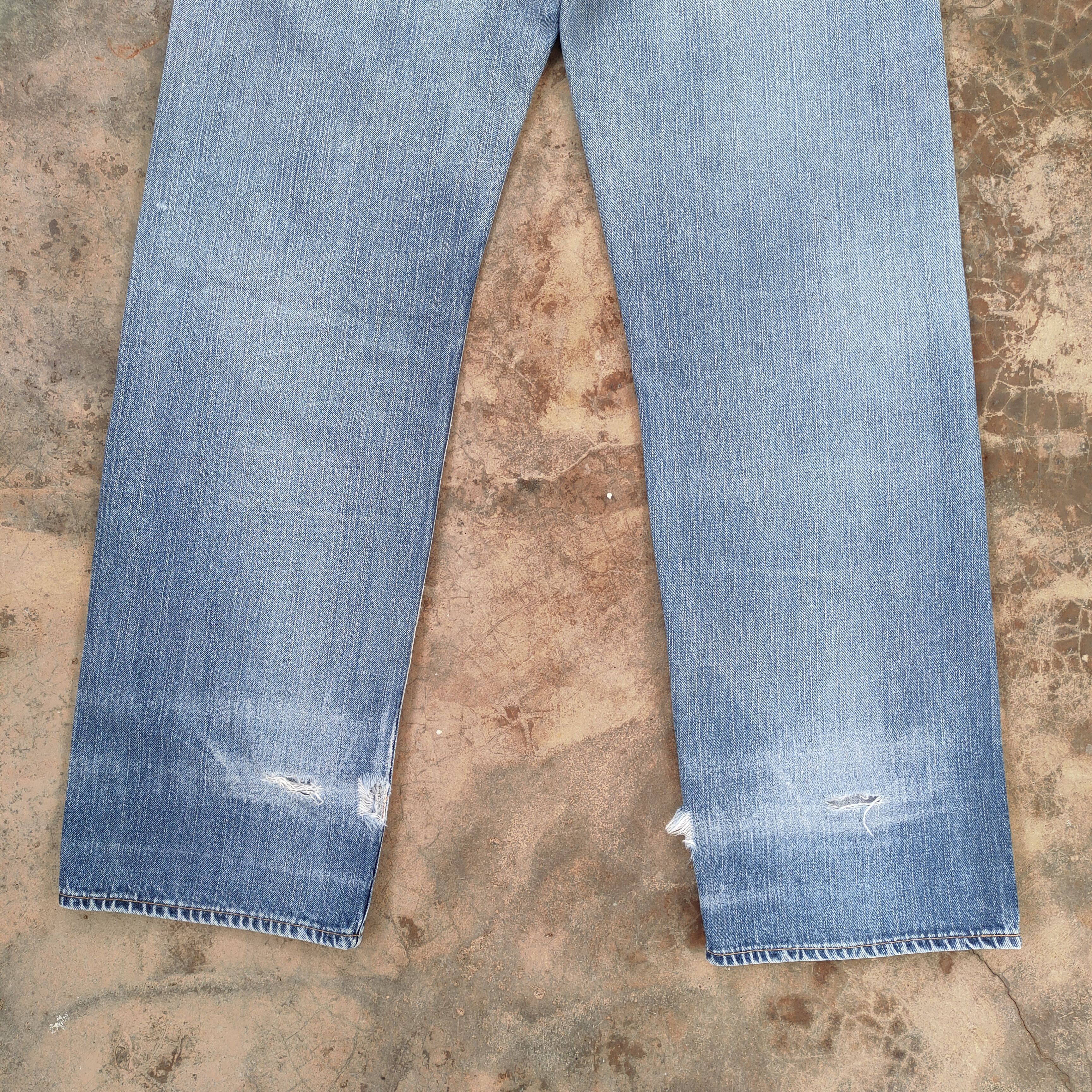 Levi's Vintage Clothing VINTAGE LEVI'S STRAUS 510 FADED RIPPED JEANS DENIM PANTS Size US 36 / EU 52 - 13 Thumbnail