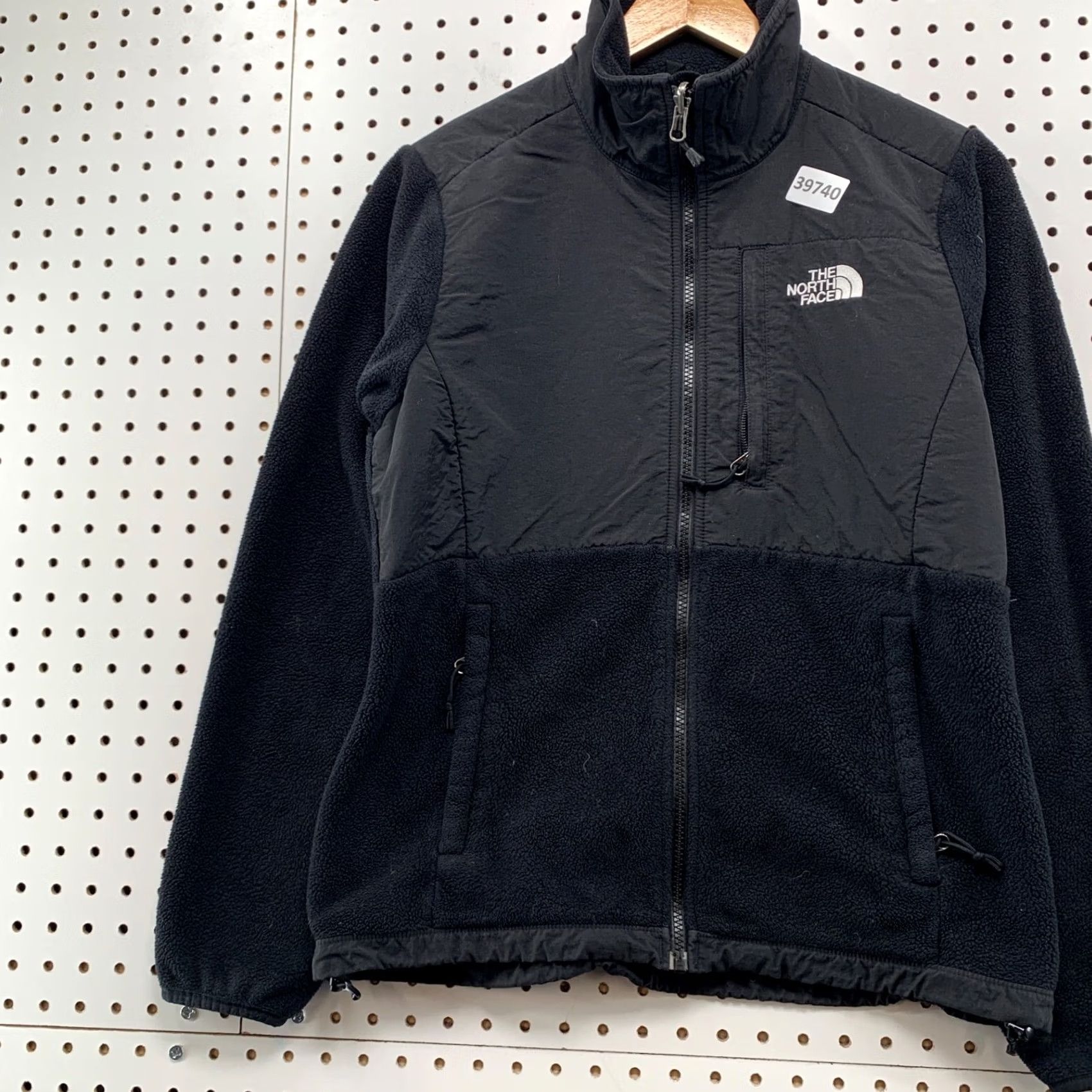The North Face VINTAGE The North Face Denali Jacket Womens Small Black Outdoor Casual 19x24 Size S / US 4 / IT 40 - 3 Thumbnail