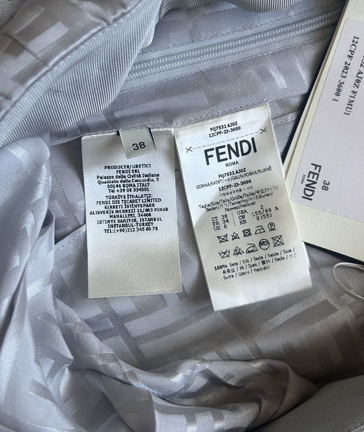 Fendi Fendi FF pleated silver midi skirt Size 26" / US 2 / IT 38 - 3 Thumbnail