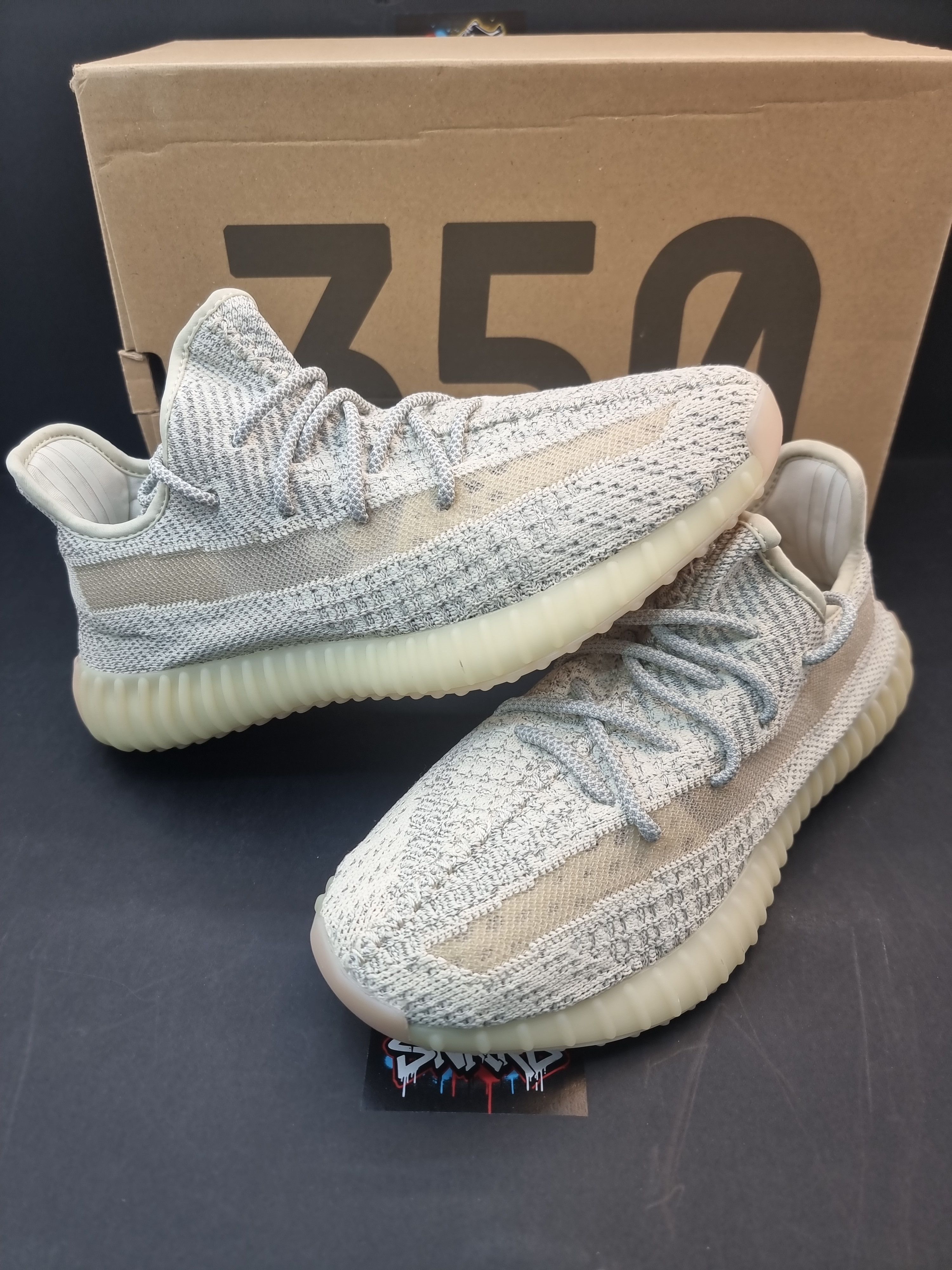 Yeezy Yeezy Boost 350 V2 Lundmark Reflective Size US 8.5 / EU 41-42 - 6 Thumbnail