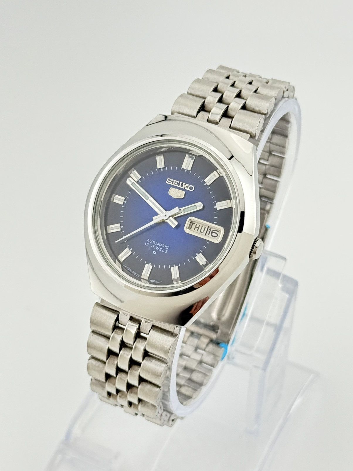Seiko Vintage Seiko 5 Automatic Blue Gradient Dial 36mm Wristwatch Size 36 - 3 Thumbnail