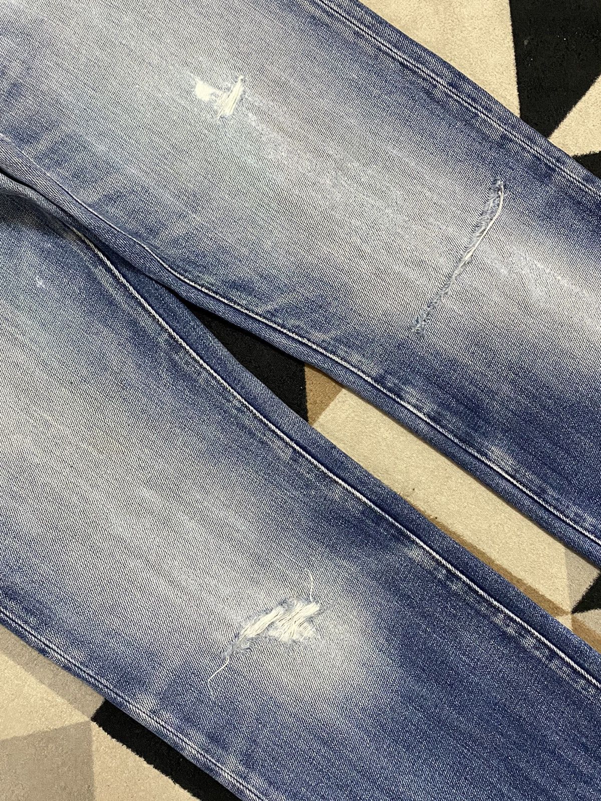 Japanese Brand Vintage Uniqlo Blue Wash Distressed Jeans Size US 32 / EU 48 - 7 Thumbnail