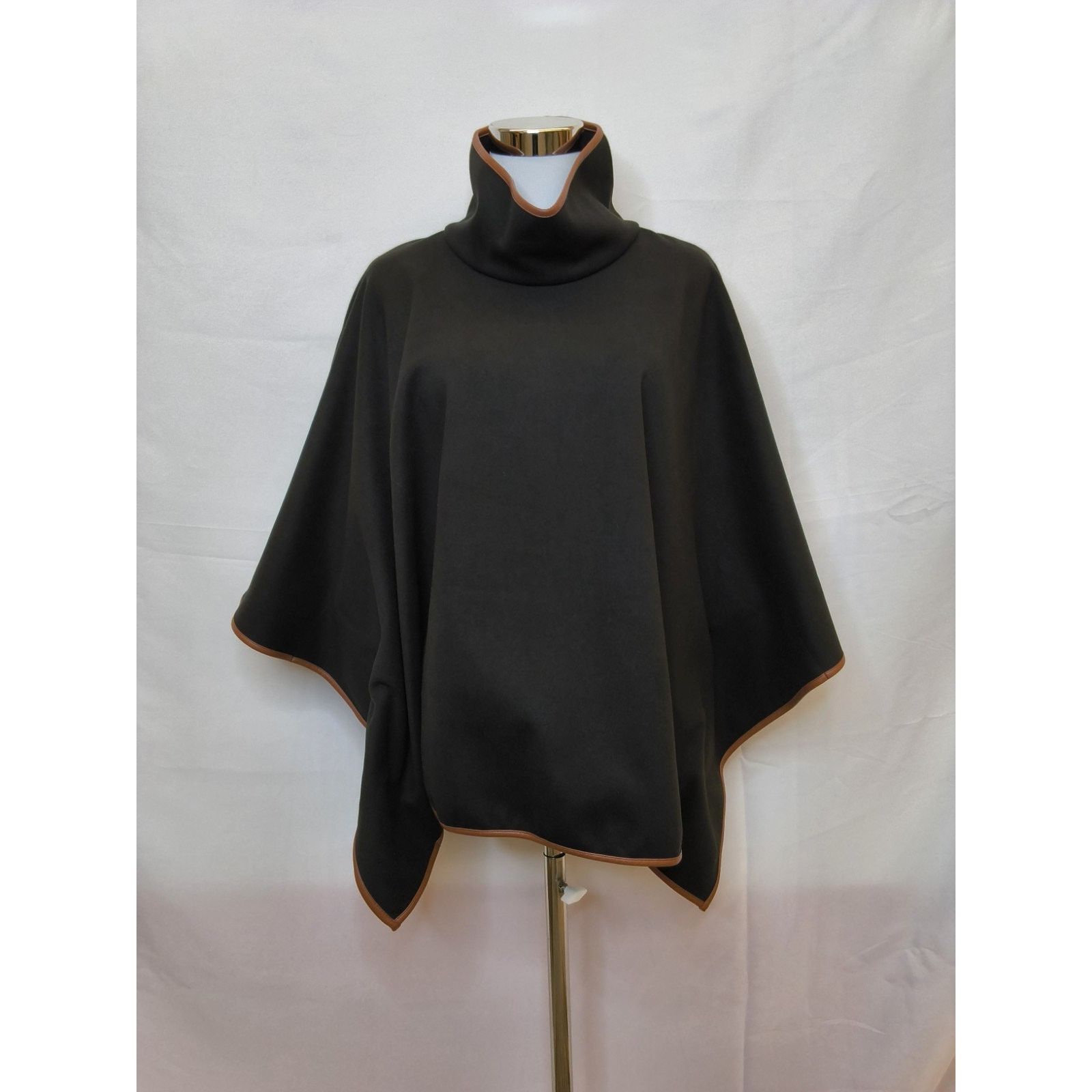 Other Tuckernuck Piper Poncho O/S Black Funnel Neck Leather Trim Size ONE SIZE - 2 Thumbnail