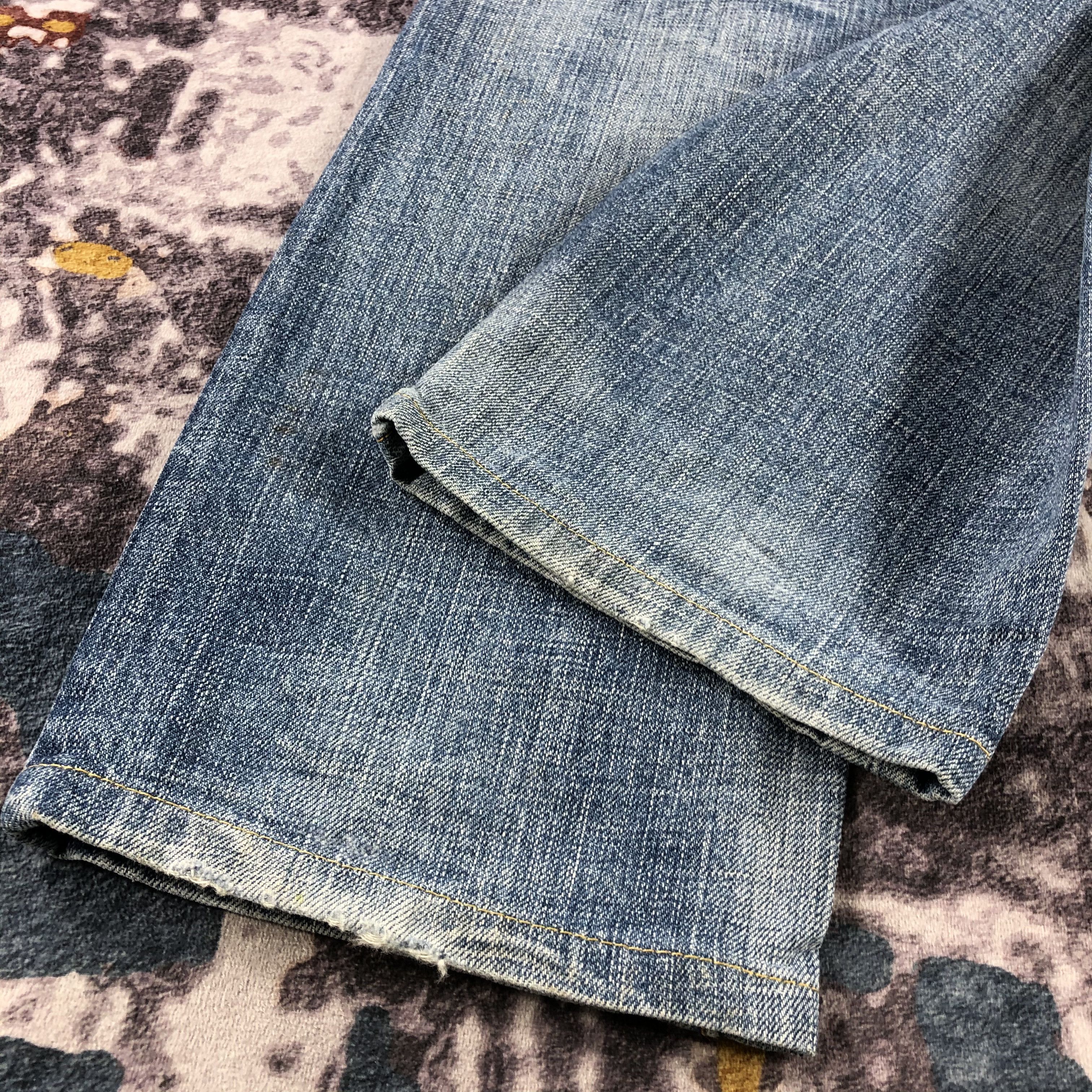 Levi's Vintage 90s Blue Wash Levis 501 Jeans-JM3057 Size US 28 / EU 44 - 4 Thumbnail