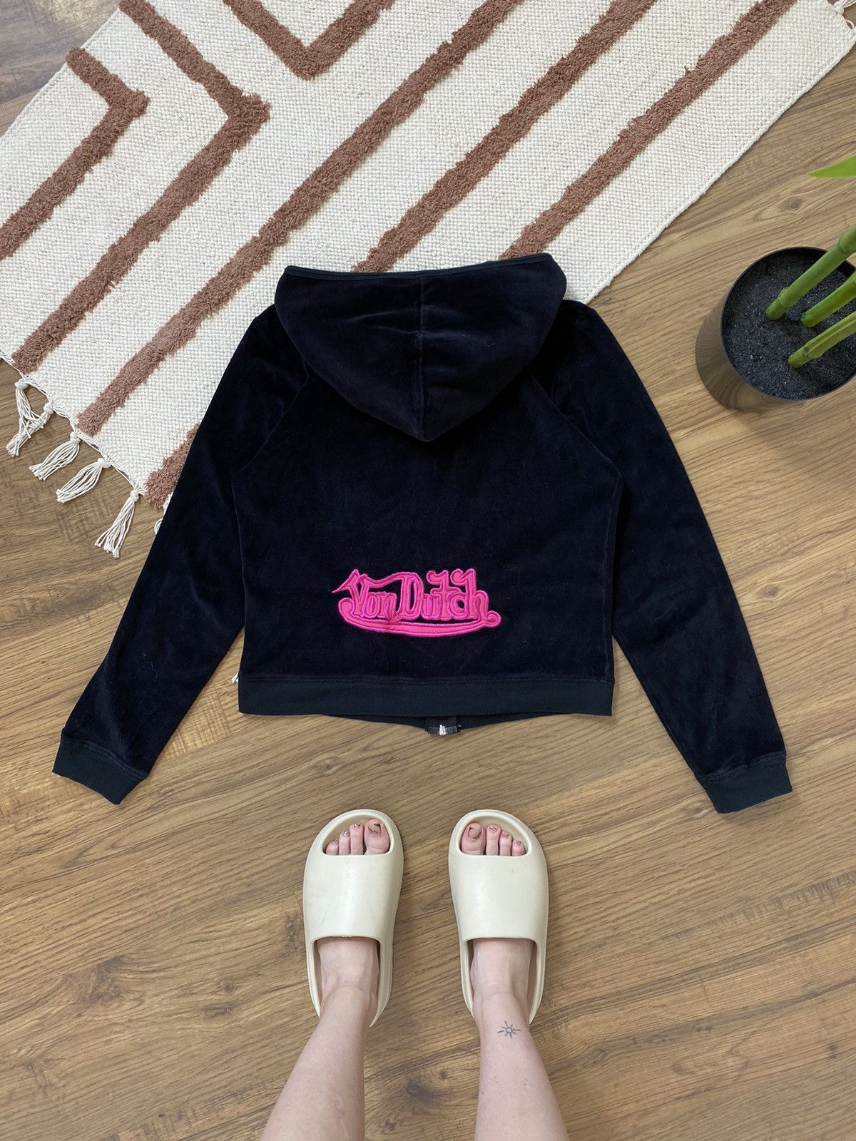 Von Dutch VINTAGE VON DUTCH VELOR PINK LOGO ZIP HOODIE Size M / US 6-8 / IT 42-44 - 1 Thumbnail
