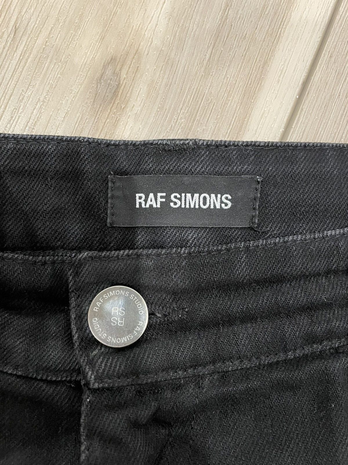 Raf Simons RAF SIMONS SS19 Chrome Patch Denim Shorts Size US 33 - 5 Thumbnail
