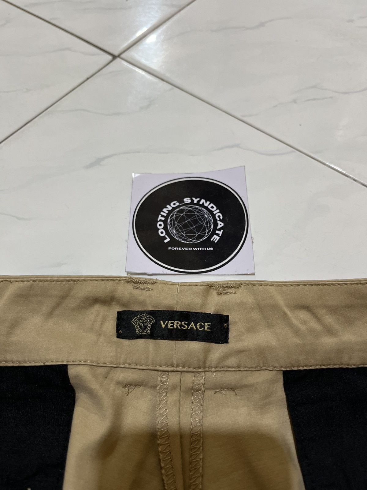 Versace 🔥 Gianni Versace Short Pants Size US 32 / EU 48 - 10 Thumbnail