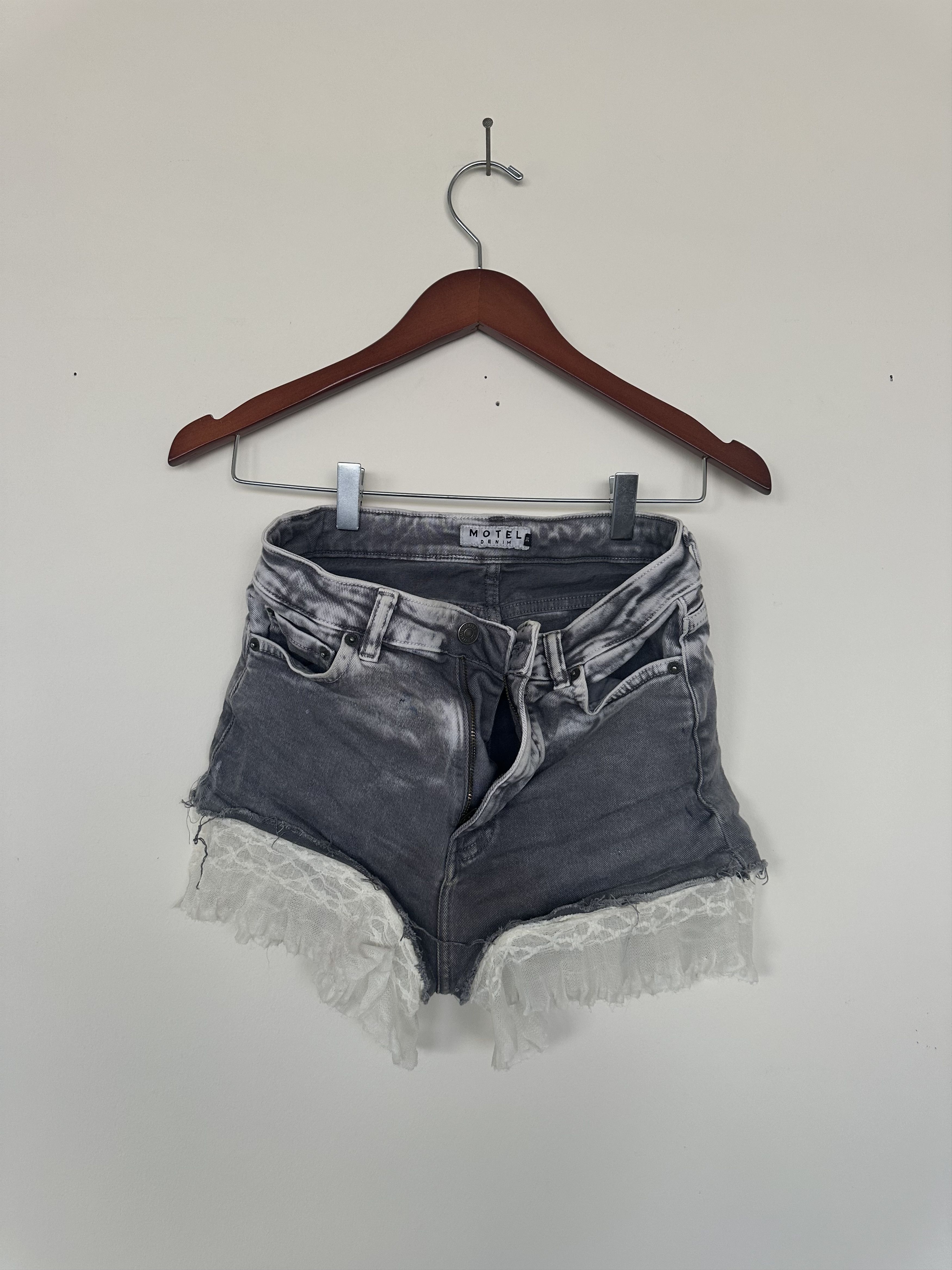 Other Denim Lacy shorts Size 31" - 2 Thumbnail