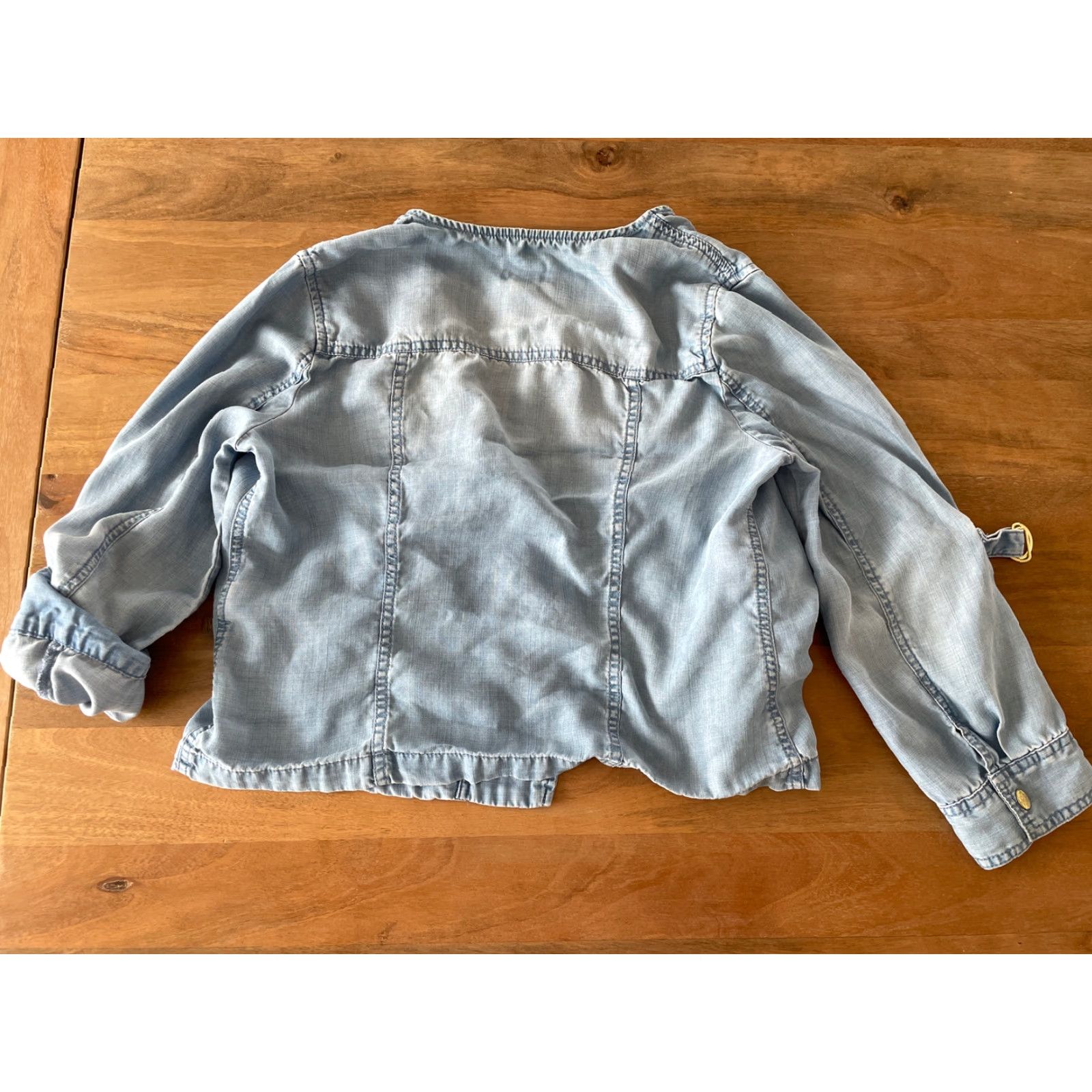 Vintage Chico's Cardigan Women's Blue Chambray Open Front Roll Tab Sleeve Size 4 US 0 4 Lyocell Sweater Regular Size S / US 4 / IT 40 - 2 Thumbnail
