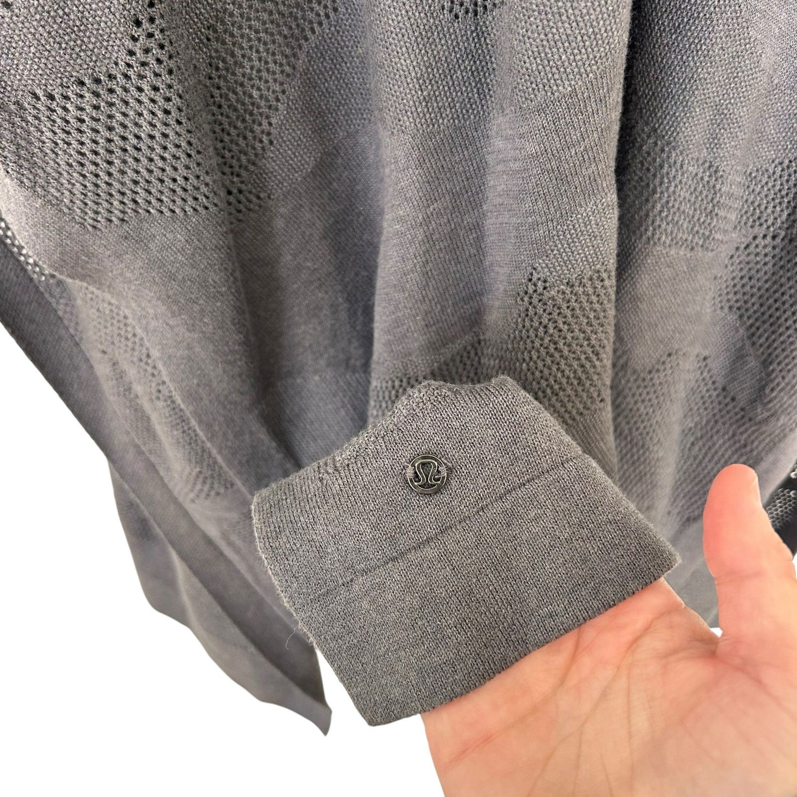 Lululemon Lululemon Gray Find Your Light Cardigan OS Size ONE SIZE - 4 Thumbnail