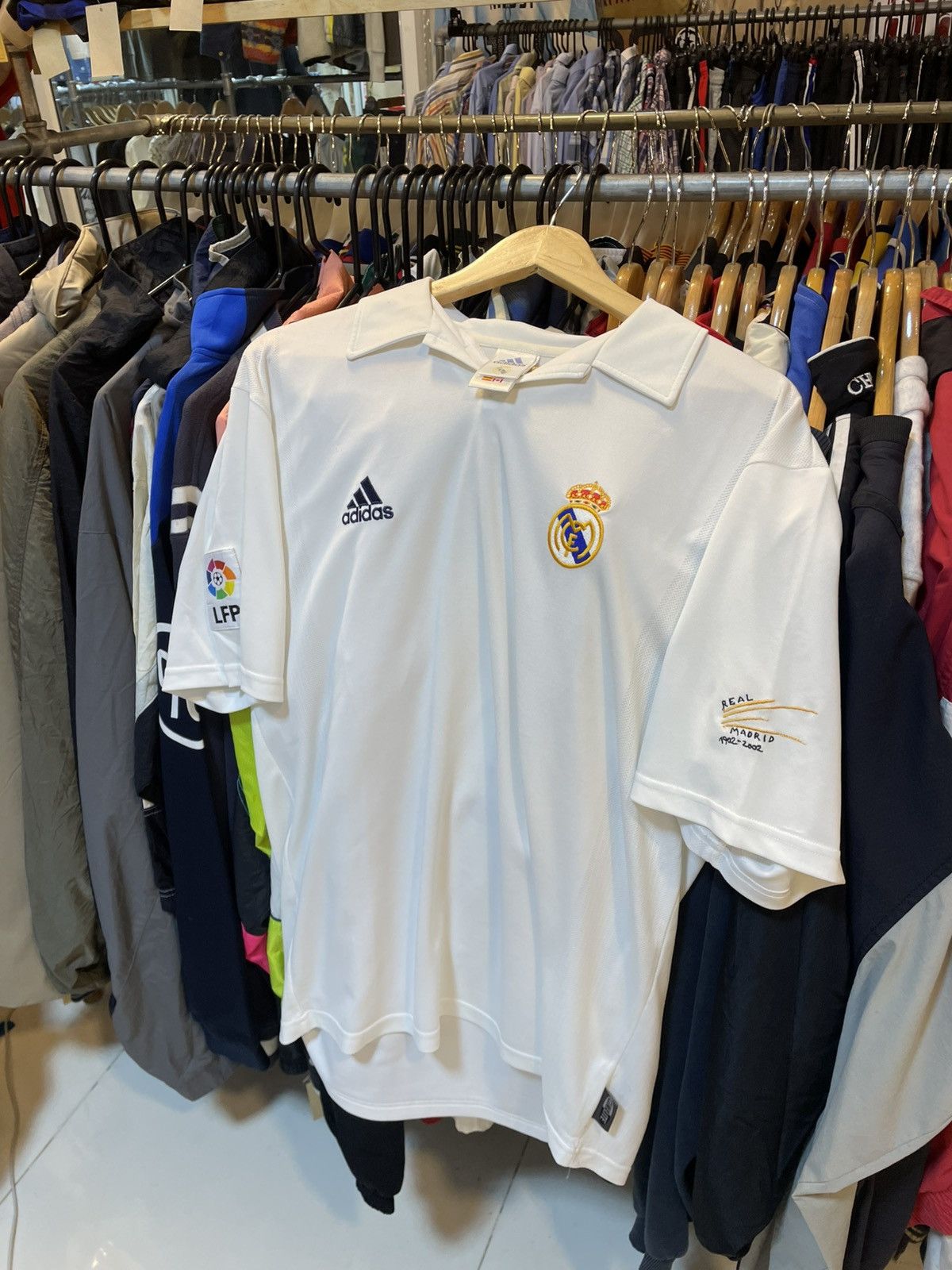 Adidas Vintage 2002 Real Madrid Home Kit RONALDO 11 Size US M / EU 48-50 / 2 - 2 Thumbnail