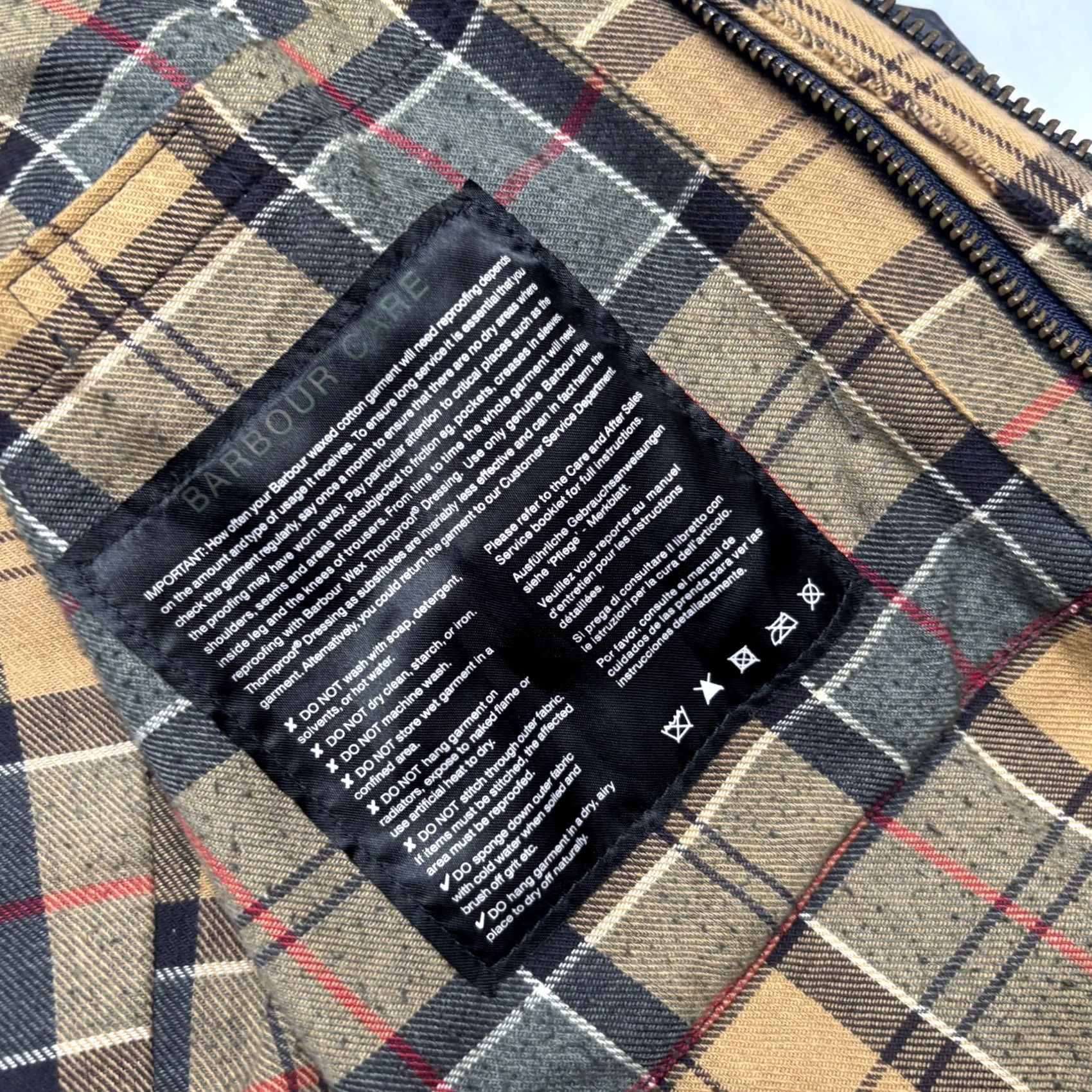 Barbour Barbour Ashby Waxed Cotton Jacket Men's Medium Tartan Lined Kurt Cobain Size US M / EU 48-50 / 2 - 5 Thumbnail