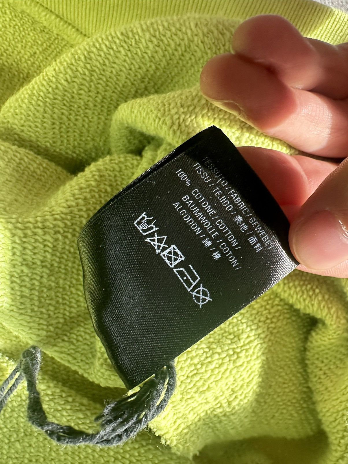 Balenciaga Balenciaga Fluo BB Neon Logo Hoodie size Small Size US S / EU 44-46 / 1 - 6 Thumbnail