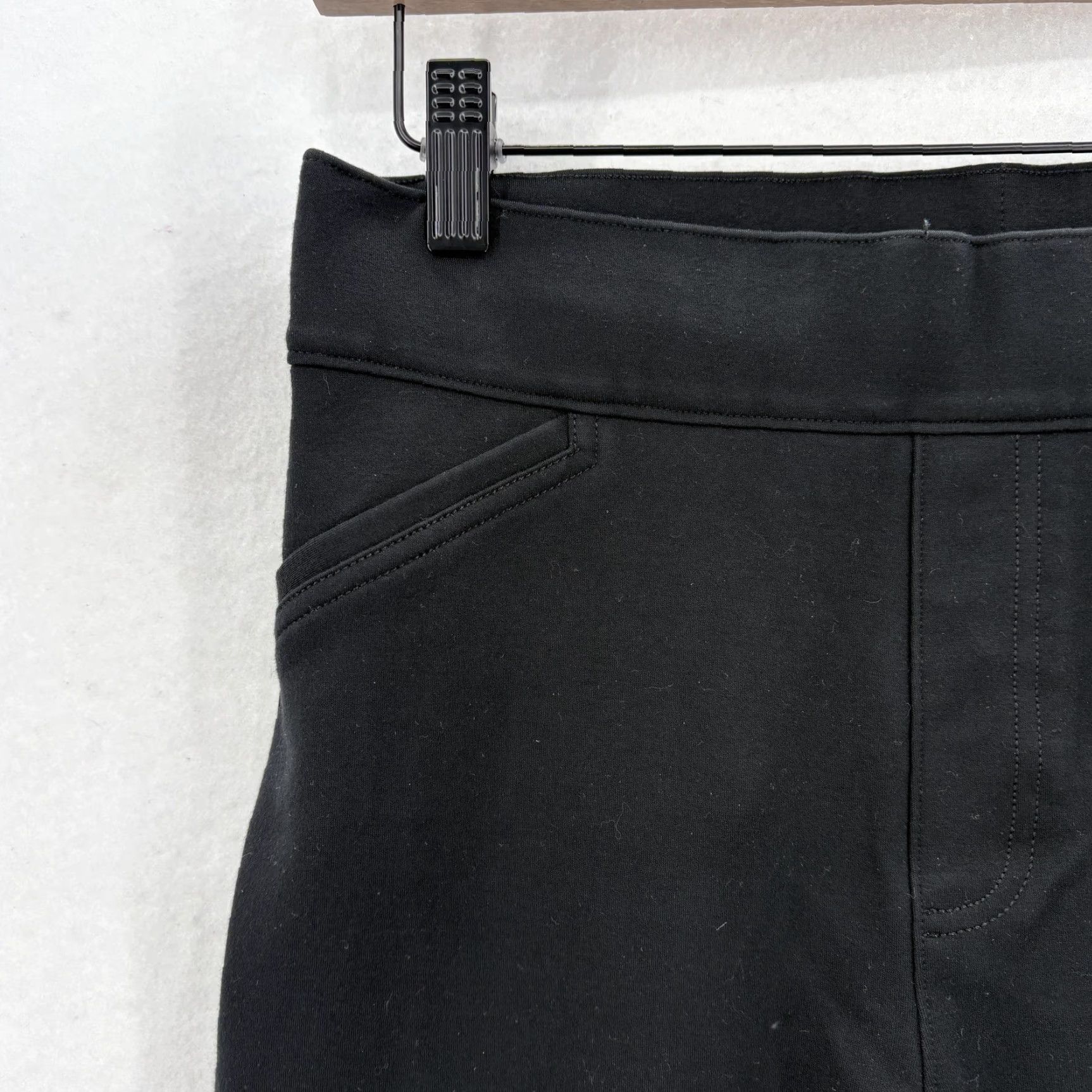 Spanx SPANX Perfect Black Pant Back Seam Skinny Pants Womens Medium Petite Stretch Size 32" / US 10 / IT 46 - 3 Thumbnail