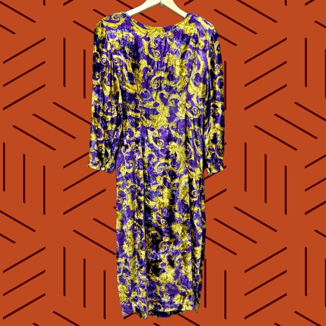 Velvet VINTAGE? No. Jasmine by KVM Purple Velvet Baroque Midi Dress M Purple Bohemian Baroque Buttons 3/4 Sleeve V-Neck Made in India Size M / US 6-8 / IT 42-44 - 1 Thumbnail