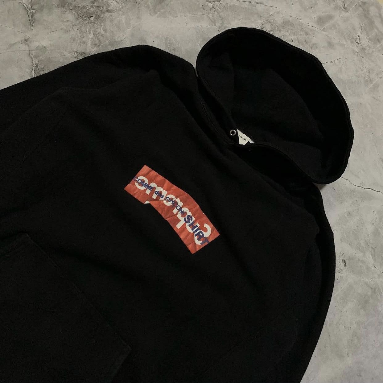 Comme des Garcons SHIRT × Supreme Supreme x Comme des Garcons Hoodie Size US XL / EU 56 / 4 - 2 Thumbnail