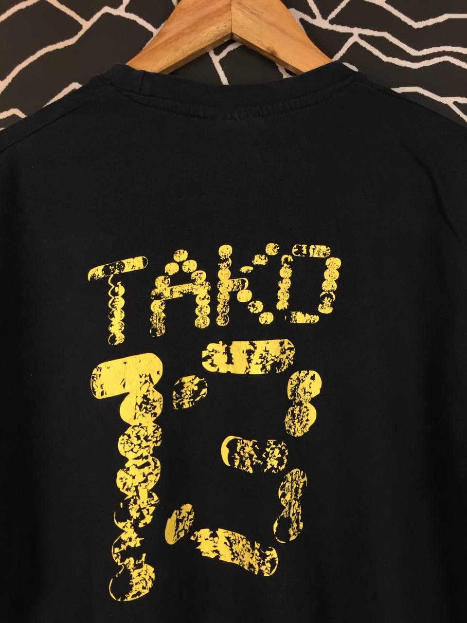 Vintage Vtg B&C European Style Tako Lizard Cyber Aesthetic Tee Size US L / EU 52-54 / 3 - 10 Thumbnail