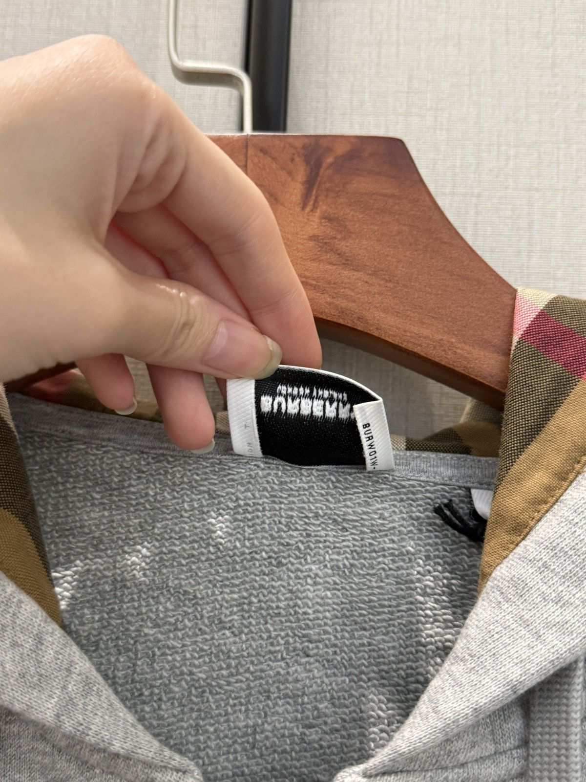 Burberry Burberry Zip Hoodie Grey Size US L / EU 52-54 / 3 - 4 Thumbnail