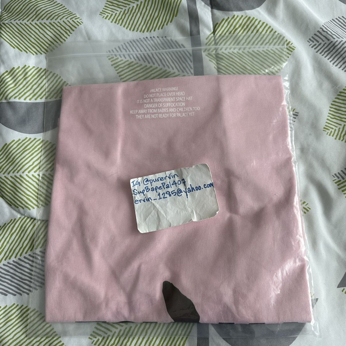 Palace Mr. Hankey Tee Pink size SMALL Size US S / EU 44-46 / 1 - 3 Thumbnail