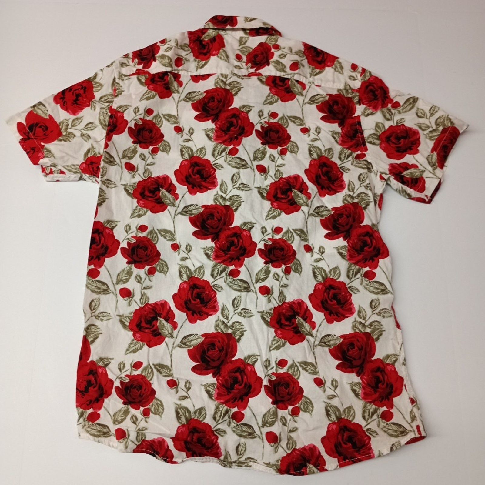 Other Coofandy Shirt Men S Red Roses Floral Button Up Cotton Blend Size US S / EU 44-46 / 1 - 7 Thumbnail