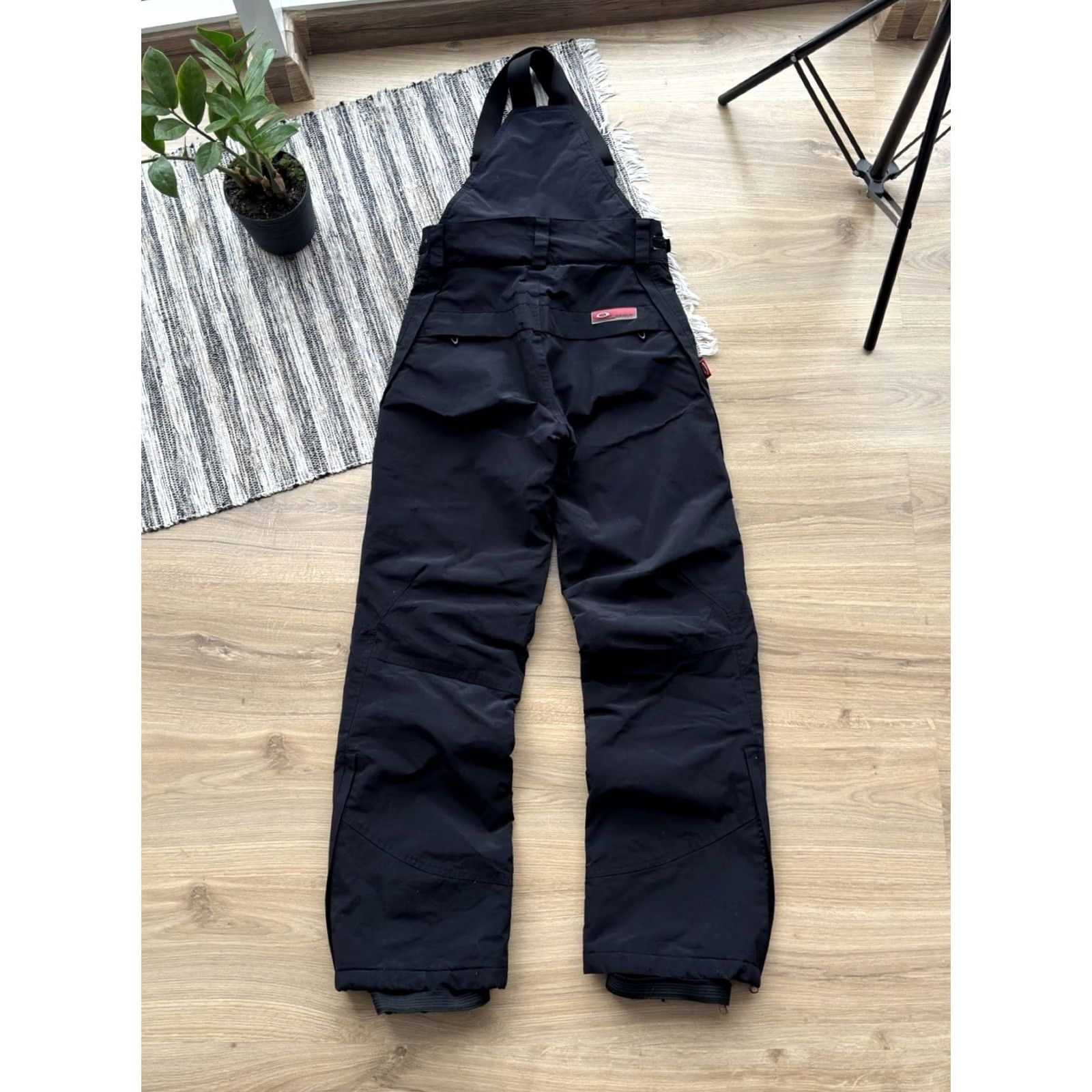 Oakley VINTAGE Oakley Men’s Snow Pants Black Waterproof Insulated Adjustable Suspenders S Size US 29 - 5 Thumbnail