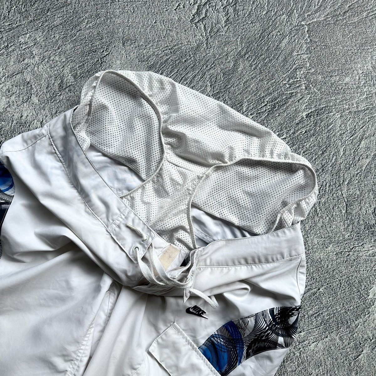 Nike Vintage Men’s Nike Shorts White Size: 36 (XL) Size US 36 / EU 52 - 7 Thumbnail