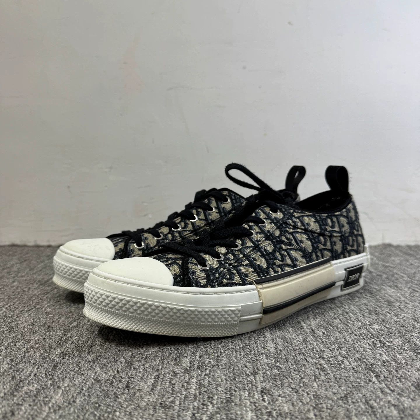 Dior Dior B23 Oblique Sneakers Size 44 Size US 10 / EU 43 - 1 Thumbnail
