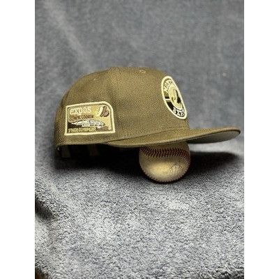 New Era Montreal Expos Olympic Stadium Exclusive New Era 59FIFTY Fit Size ONE SIZE - 2 Thumbnail